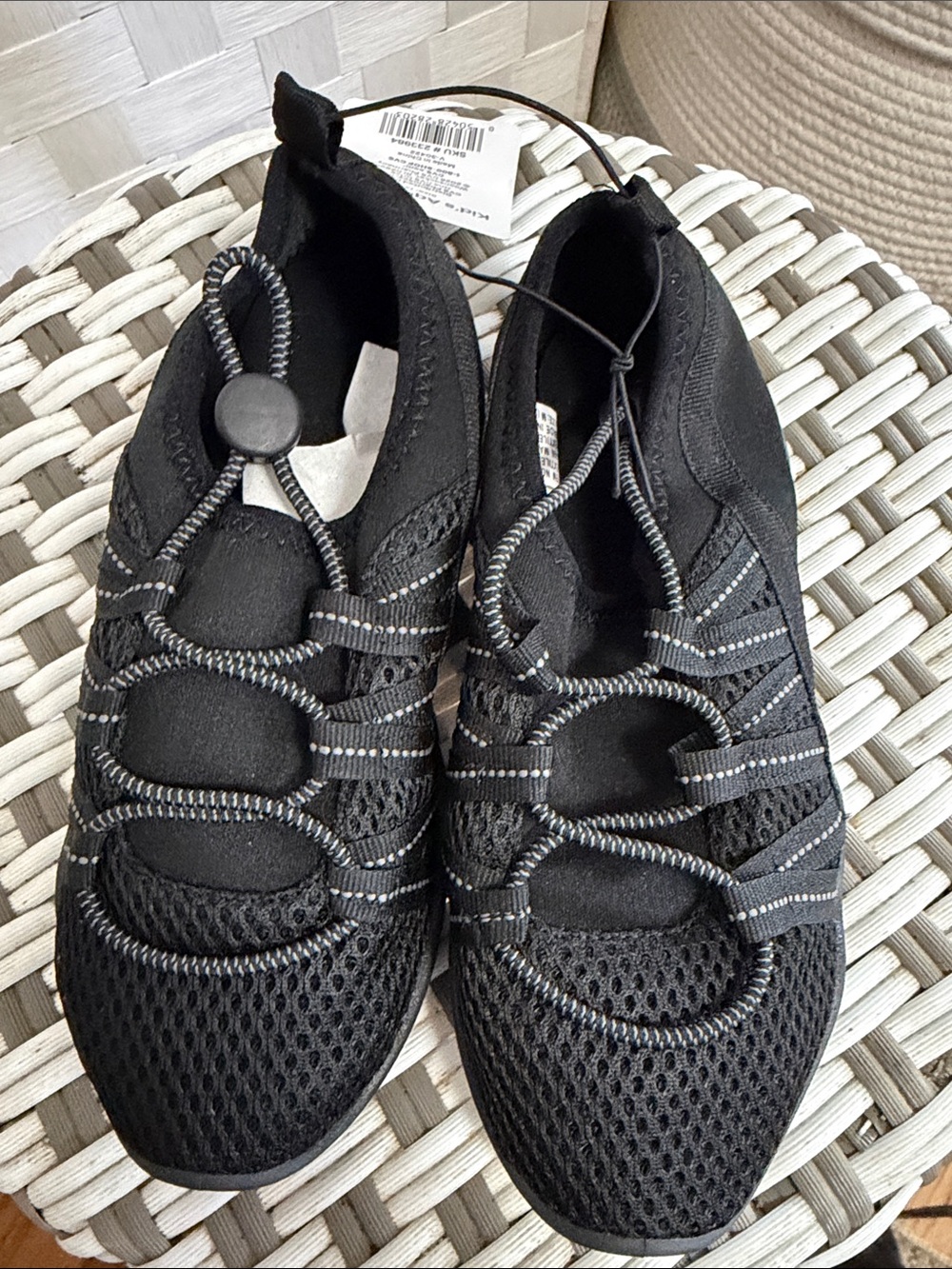 Kids Black Swim Athletic Shoes with Bungee Closure